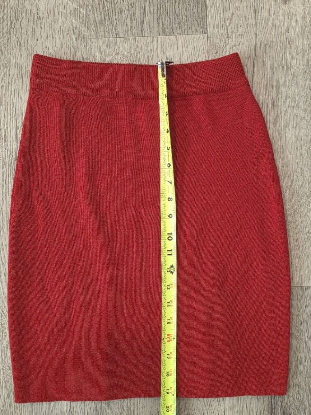 Lord & Taylor American Petite Red Extra-Fine Merino Wool Pencil Skirt S PETITE - Picture 3 of 5